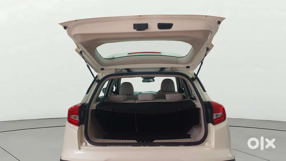 Mahindra Xuv300 W8 Option, 2023, Petrol