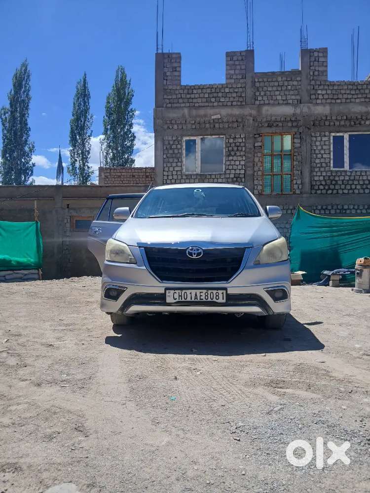 Toyota Innova 2.5v Top Model