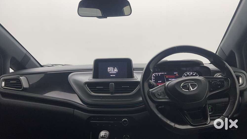 Tata Altroz 1.5 Xz Plus Diesel Dark Edition, 2022, Diesel