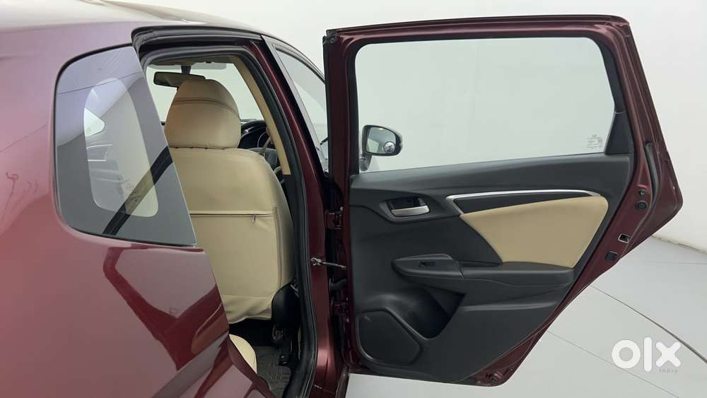 Honda Jazz V At I-vtec, 2016, Petrol