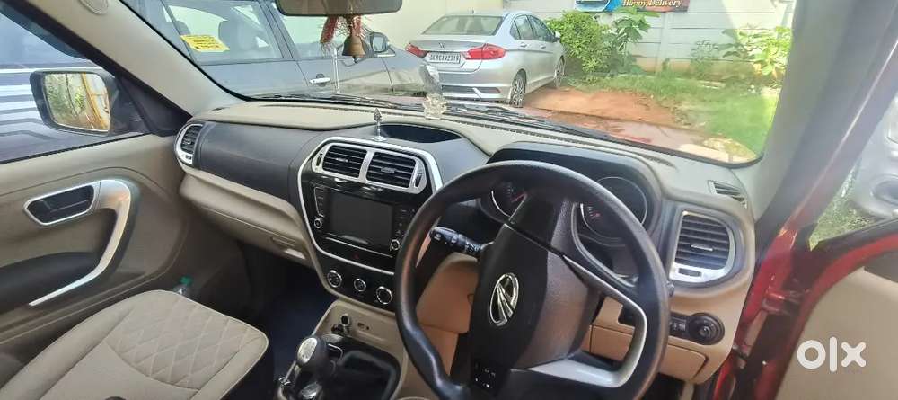 Mahindra Tuv 300 Diesel 2017