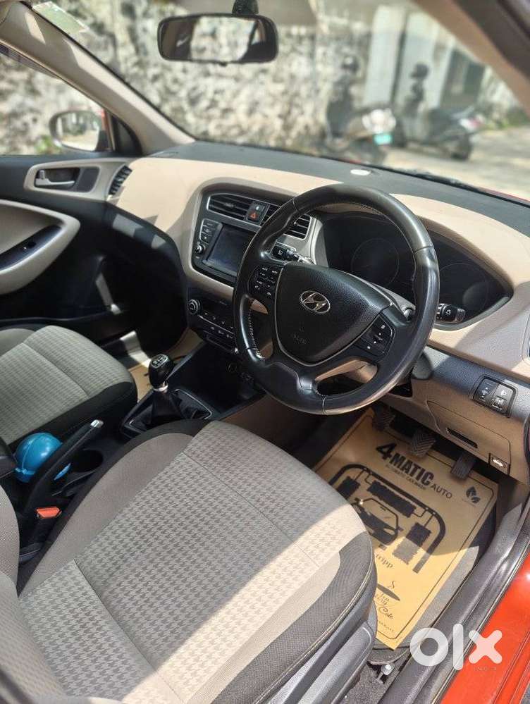 Hyundai I20 Petrol Asta Option, 2018, Petrol