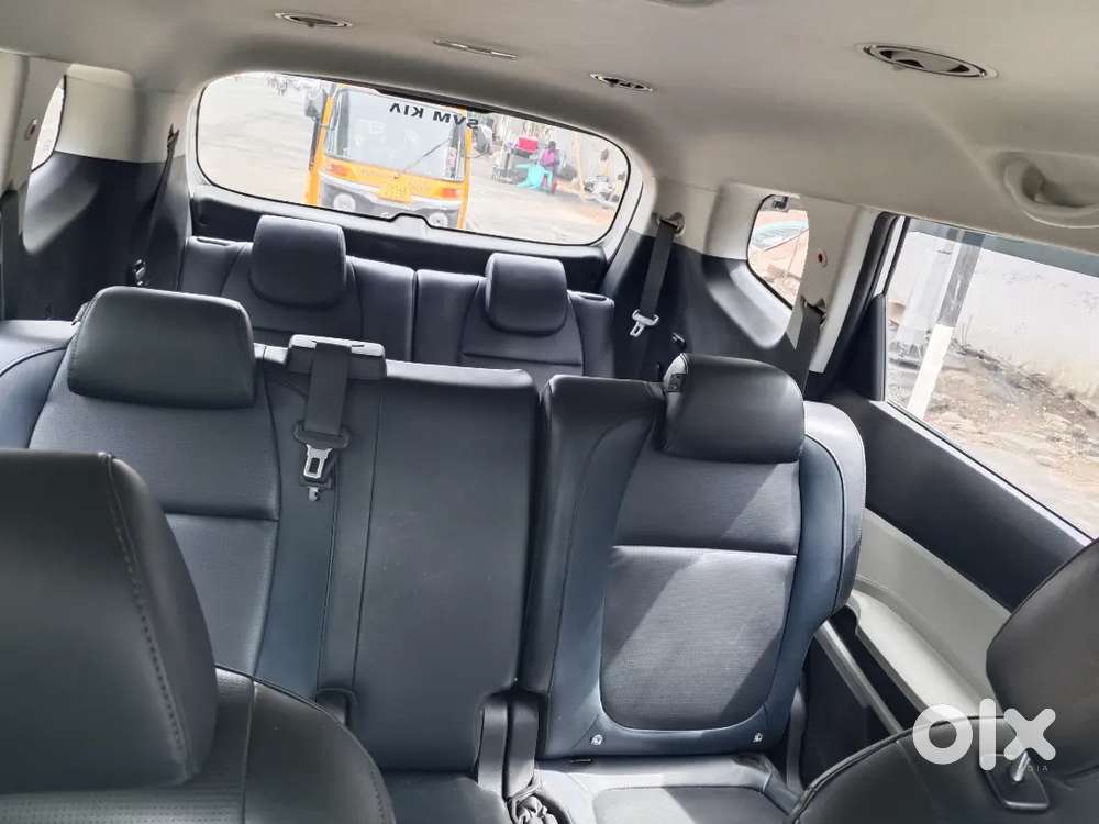 Kia Carens Premium Diesel 2024