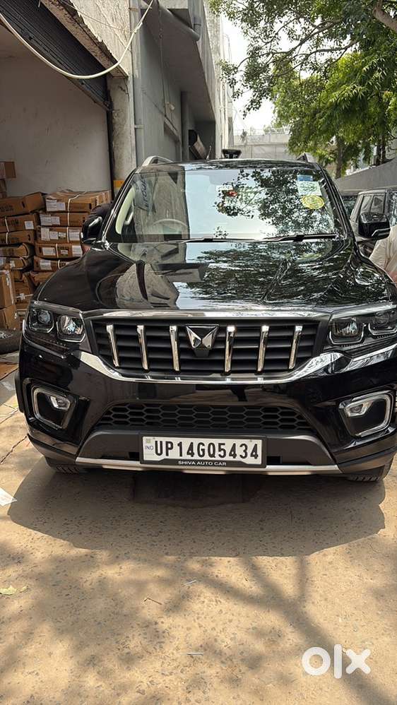 Mahindra Scorpio-n 2025 Manual - Petrol Good Condition