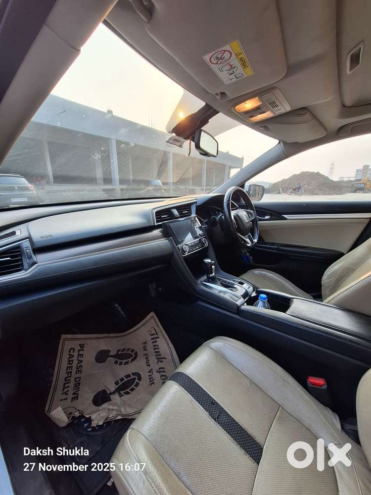 Honda Civic 1.8 V Mt Sunroof, 2019, Petrol