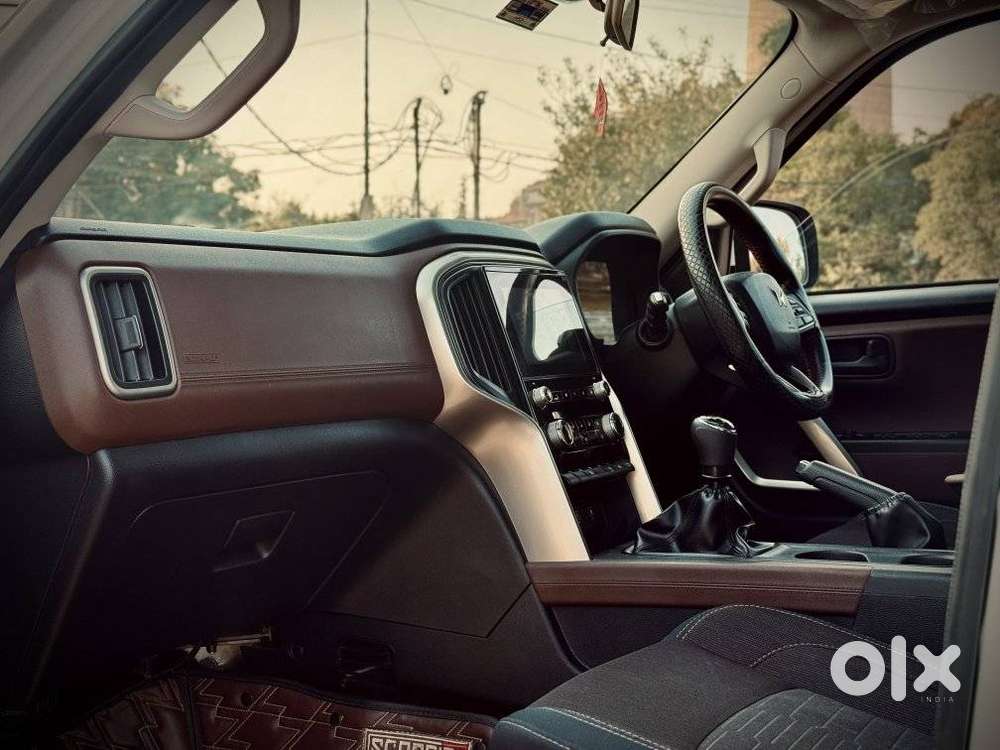 Mahindra Scorpio-n 2.2 Z6 Diesel Mt 7 Str, 2024, Diesel