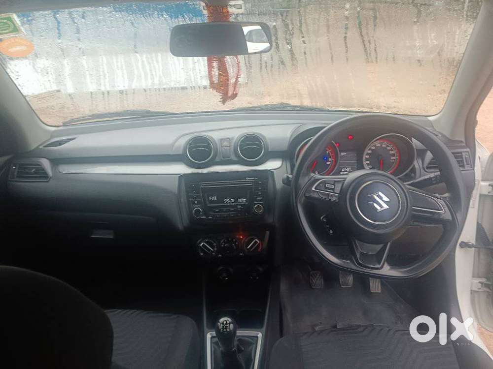 Maruti Suzuki Swift Vxi, 2018, Petrol