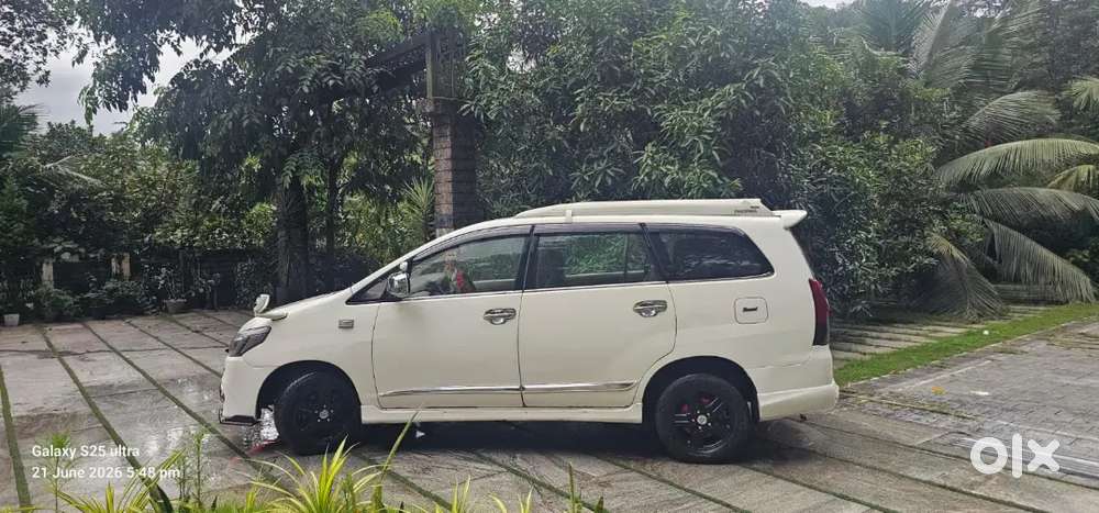 Toyota Innova 2008