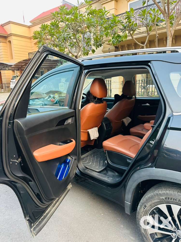 Mg Hector Plus