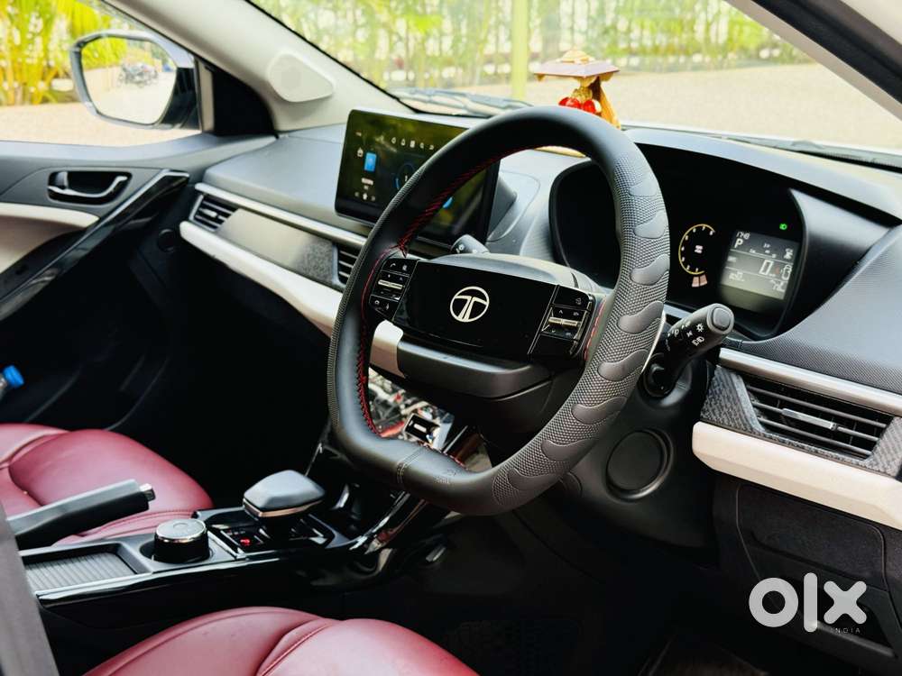 Tata Nexon Creative Plus 1.2 Revotron Petrol 7dca, 2025, Petrol