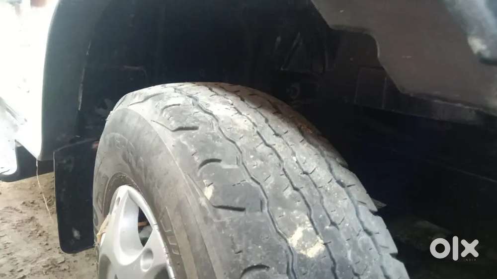 Ekdam New Condition Me H