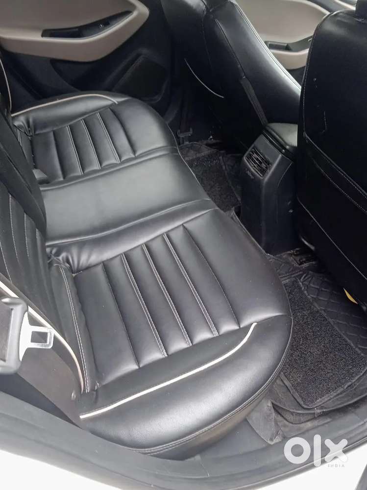 Hyundai I20 2018 Petrol 150000 Km Driven