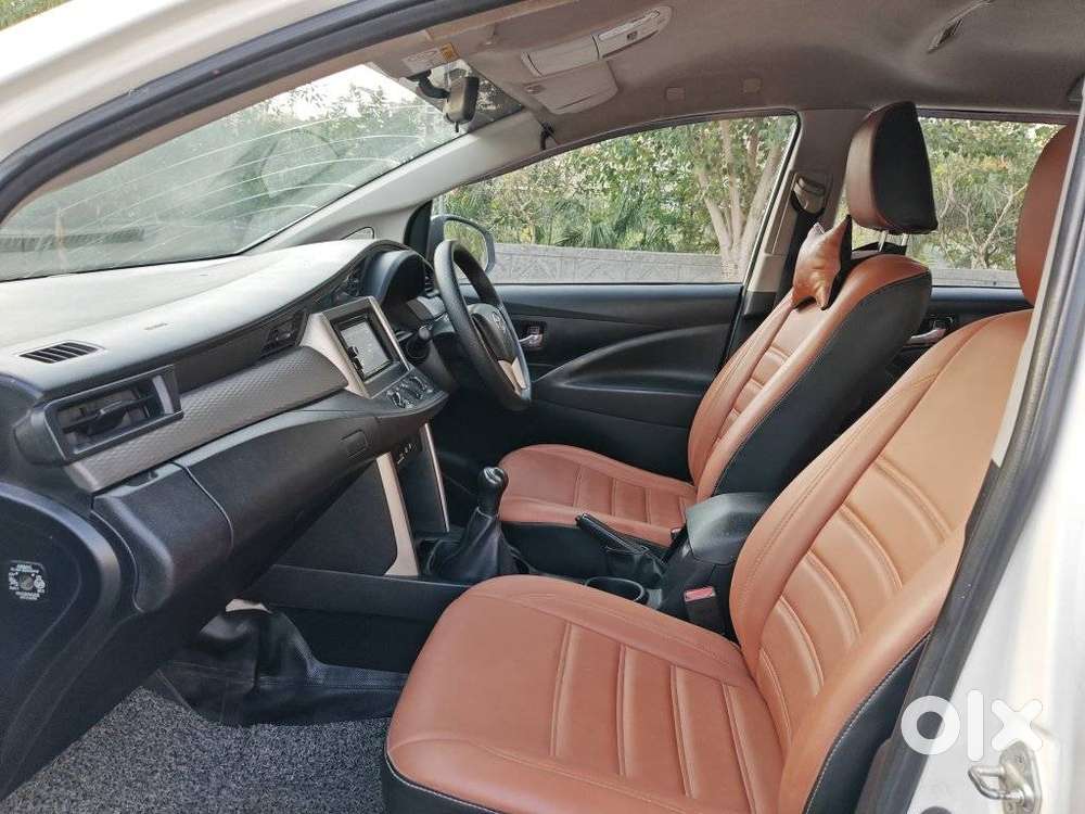 Toyota Innova Crysta 2.4 G Mt 8s, 2018, Diesel