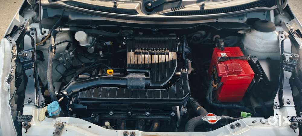 Maruti Suzuki Swift Vxi + Manual, 2016, Petrol