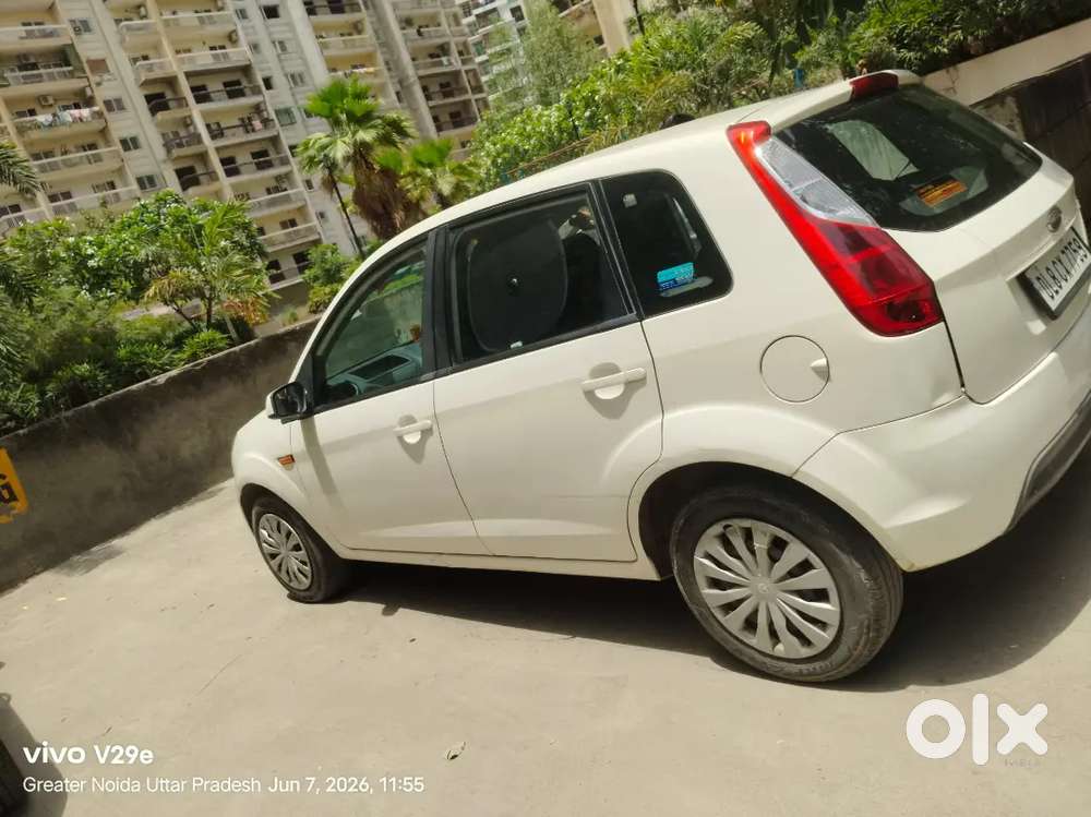 Ford Figo Petrol 2012 Lxi