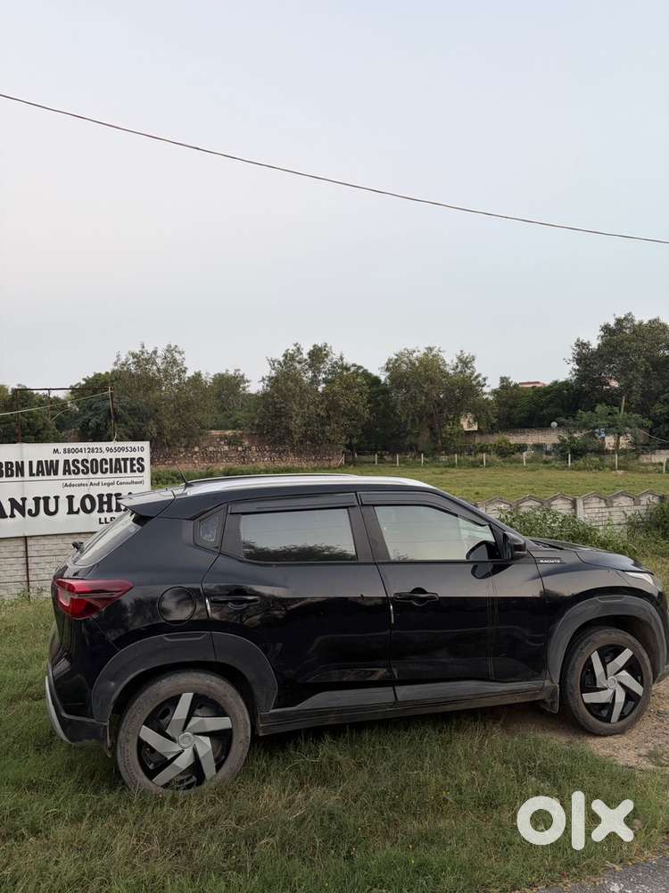 2023 Nissan Magnite Petrol Manual