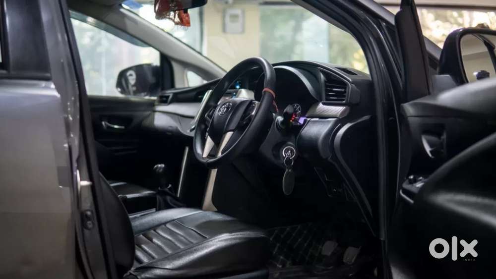 Toyota Innova Crysta [2020-ongoing] 2.7 Gx Mt 7 Str, 2019, Petrol