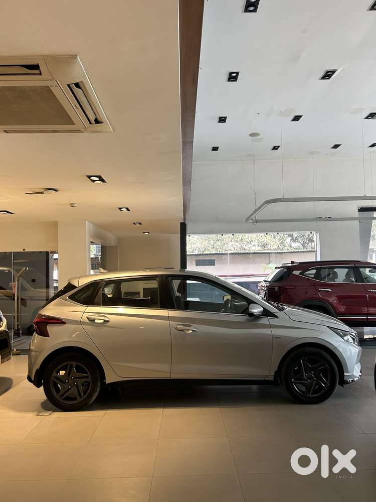 Hyundai I20 Sportz 1.2 Ivt, 2023, Petrol