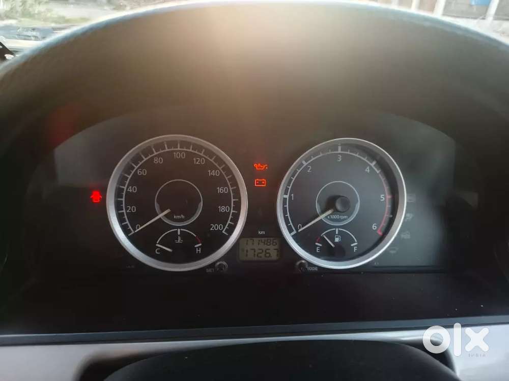 Tata Safari Storme 2016