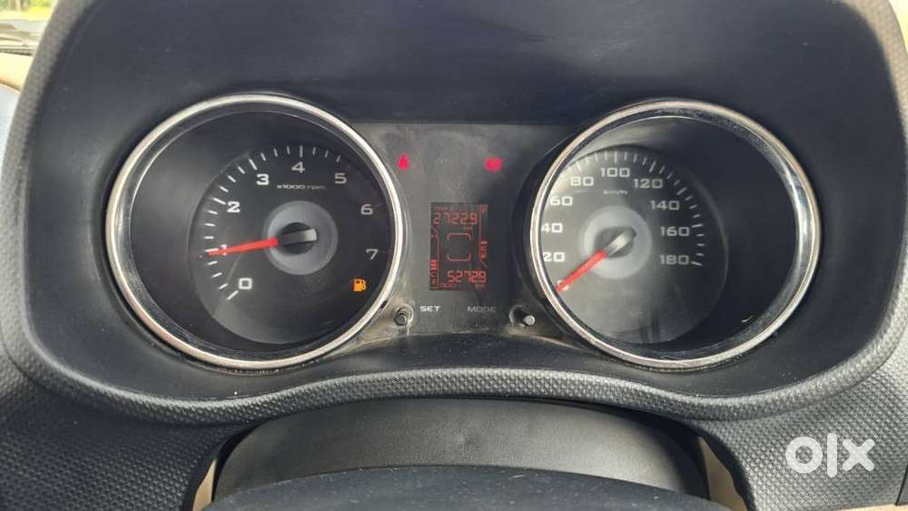 Mahindra Tuv 300 Mhawk100 T8, 2018, Diesel
