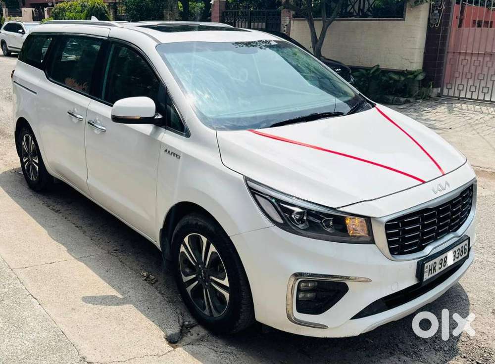 Kia Carnival Prestige, 2023, Diesel