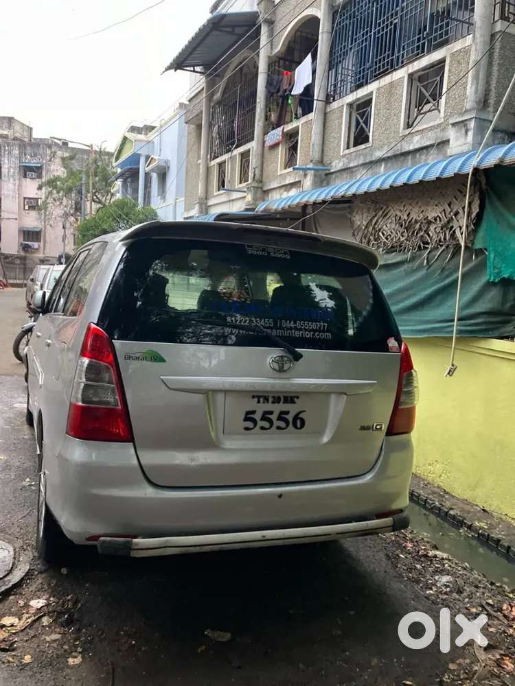 Toyota Innova 2012 Diesel 154000 Km Driven