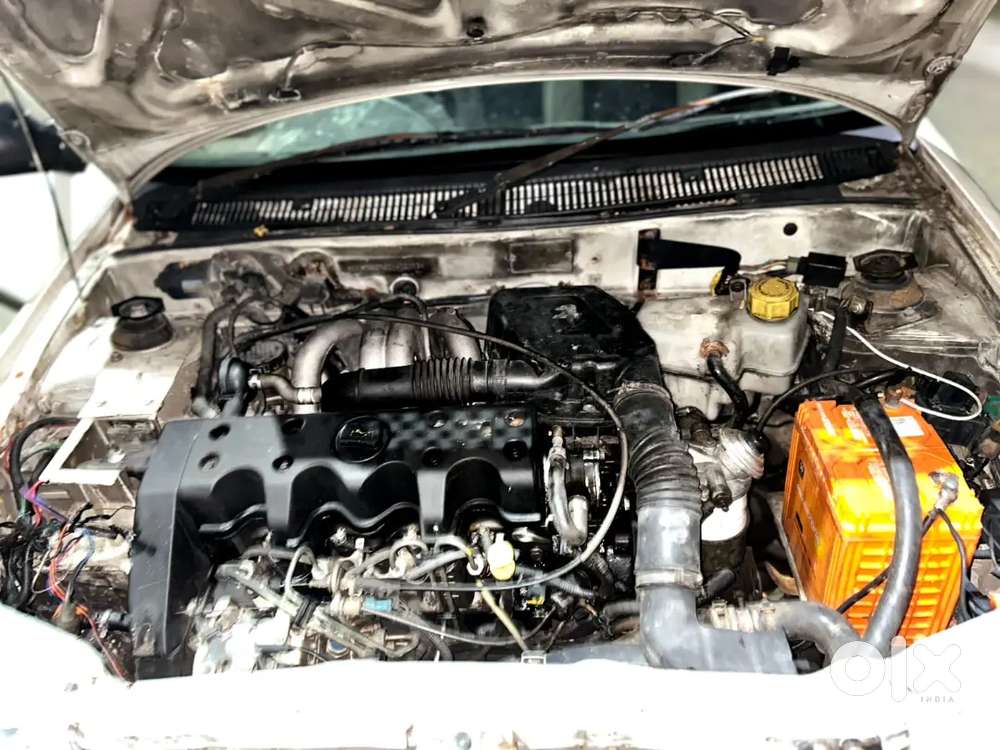 Maruti Suzuki Esteem 2004