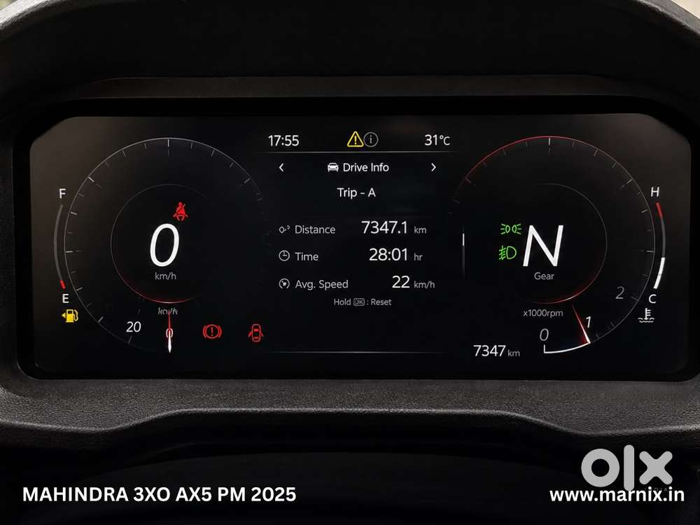 Mahindra Xuv 3xo Ax5 Pm Mt, 2025, Petrol