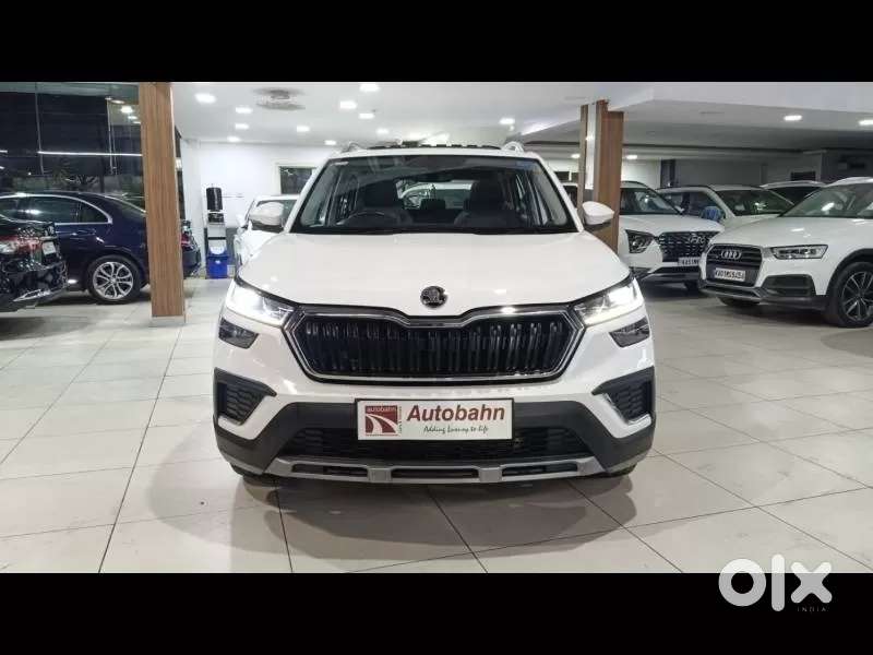 Skoda Kushaq Style 1.0l Tsi At, 2023, Petrol