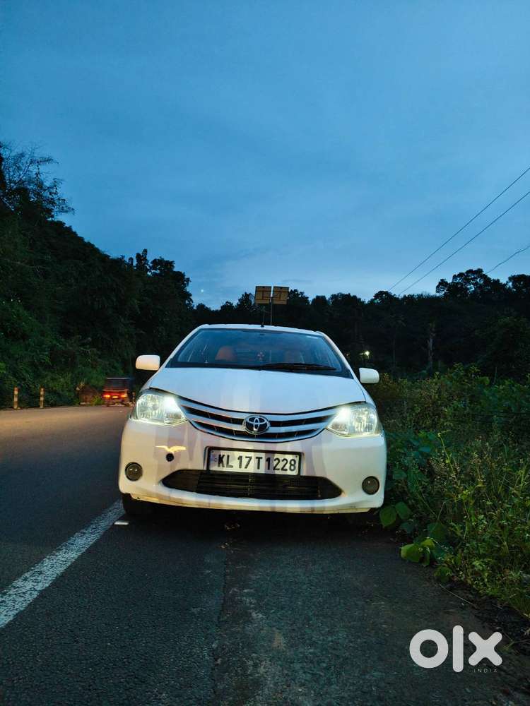 Toyota Etios 2012