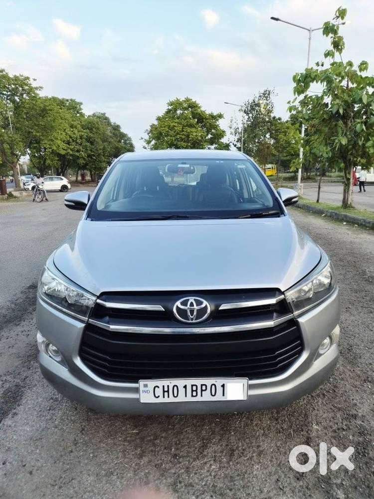 Toyota Innova Crysta 2.8 Gx At 7 Str, 2017, Diesel
