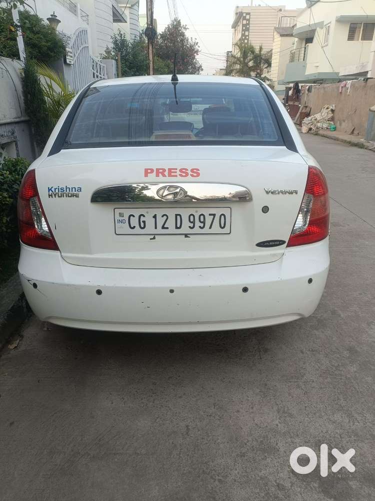 Hyundai Verna 2009 Petrol 60000 Km Driven, Registerstion Till 2029
