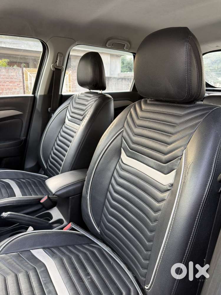 Maruti Suzuki Brezza Zdi Plus, 2018, Diesel