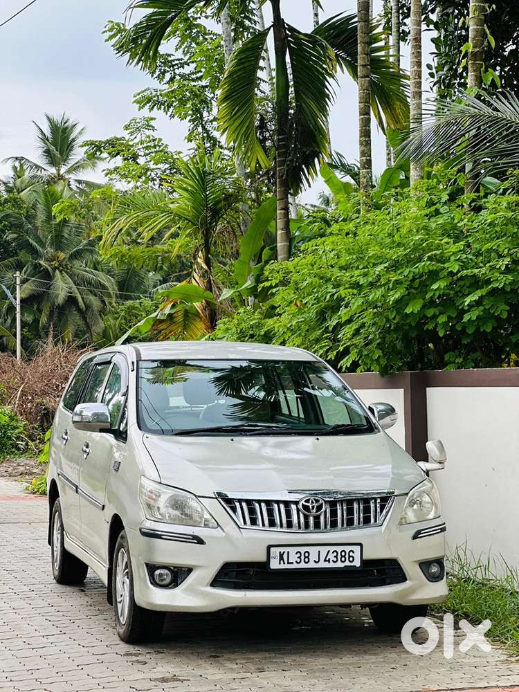 Toyota Innova Diesel 2013