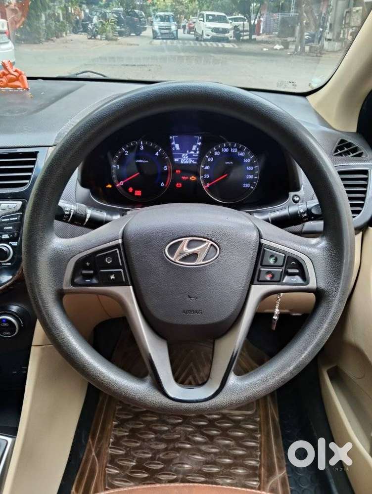Hyundai Verna 2016-2017 1.6 Crdi S, 2016, Petrol
