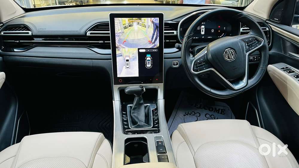Mg Hector Sharp Pro 1.5 Turbo Cvt Dual Tone, 2023, Petrol
