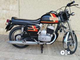 Yezdi on sale roadking olx