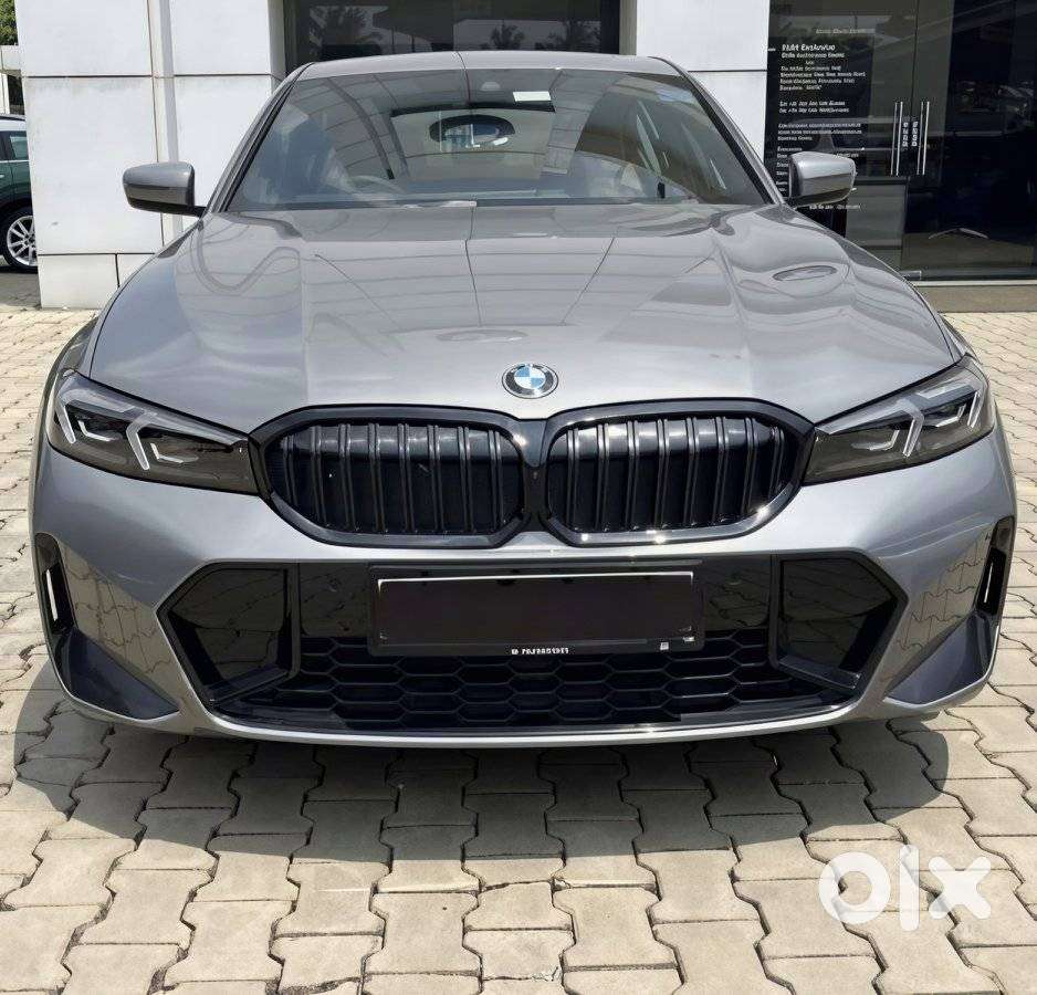Bmw 3 Series 330i, 2024, Petrol