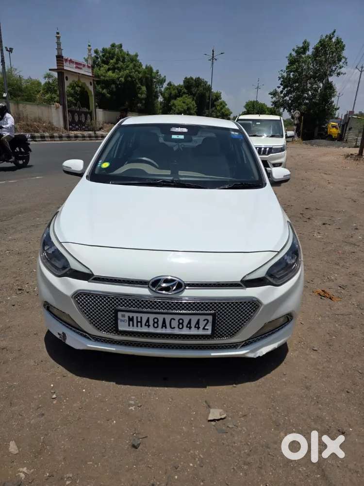 Hyundai I20 2016 Petrol 35000 Km Driven