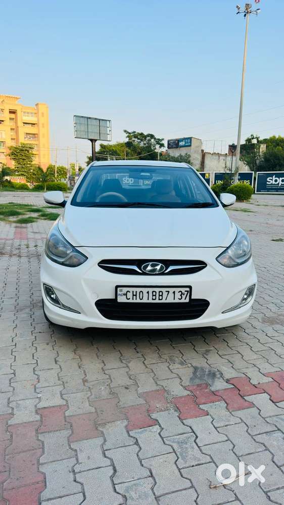 Hyundai Verna Fluidic 1.6 Crdi Sx, 2015, Diesel