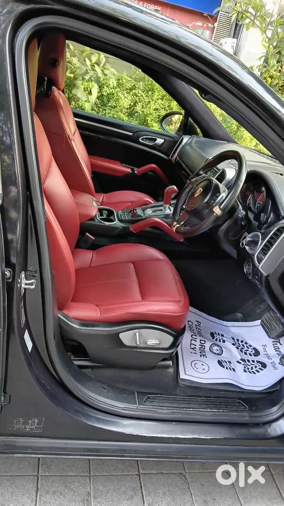 Porsche Cayenne 2013 Diesel 193714 Km Driven