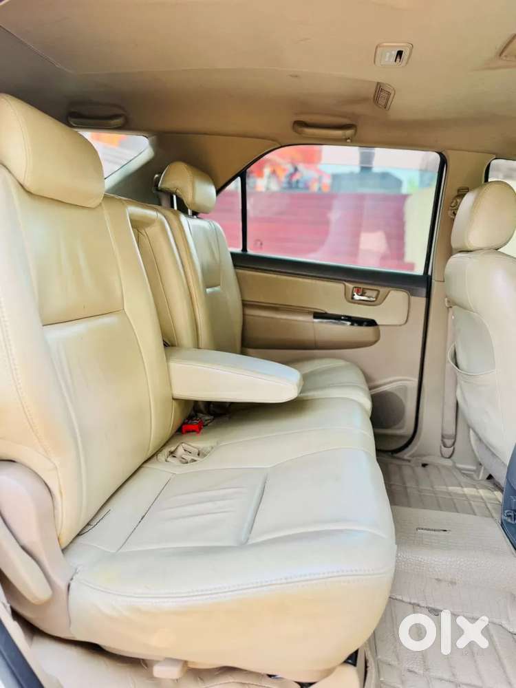 Toyota Fortuner 3.0 4x4 Manual, 2012, Diesel