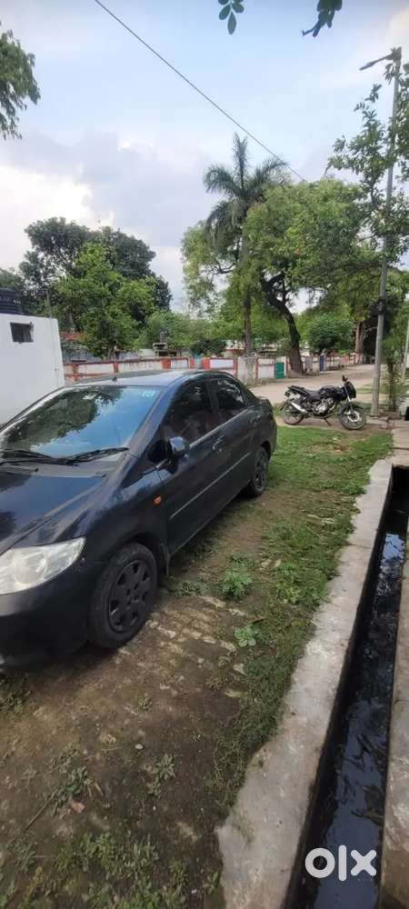 Honda City Zx 2005 Petrol Good Condition