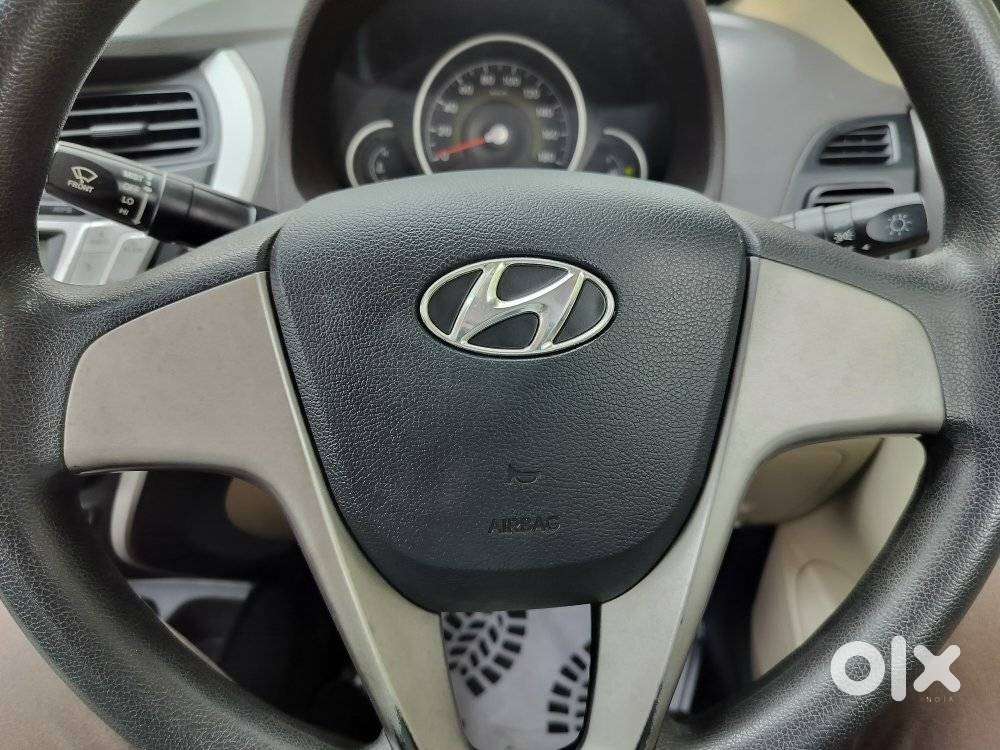 Hyundai Eon Sportz, 2018, Petrol