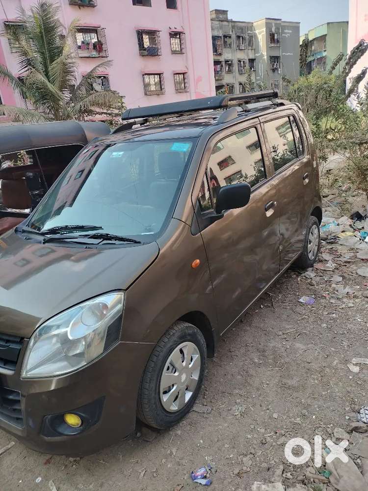 Good Condition Engine And Car Body