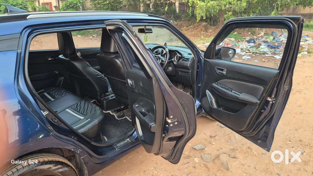 Maruti Suzuki Swift Vxi, 2020, Petrol