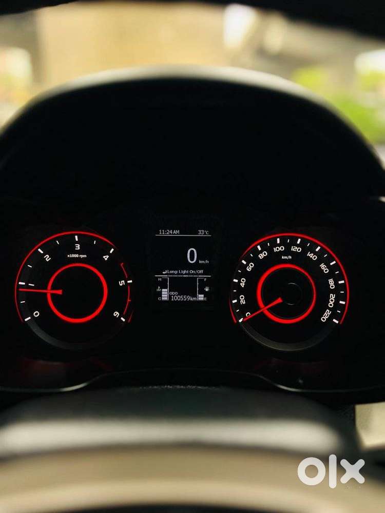 Mahindra Xuv300 W8 Diesel, 2022, Diesel