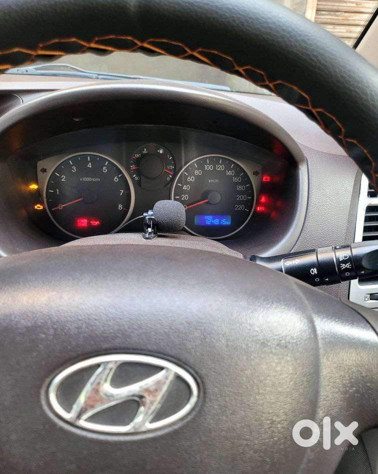 Hyundai I20 Petrol Cvt Magna Executive, 2011, Petrol