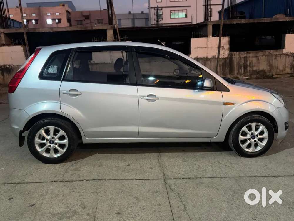 Ford Figo 1.2 Petrol 2012