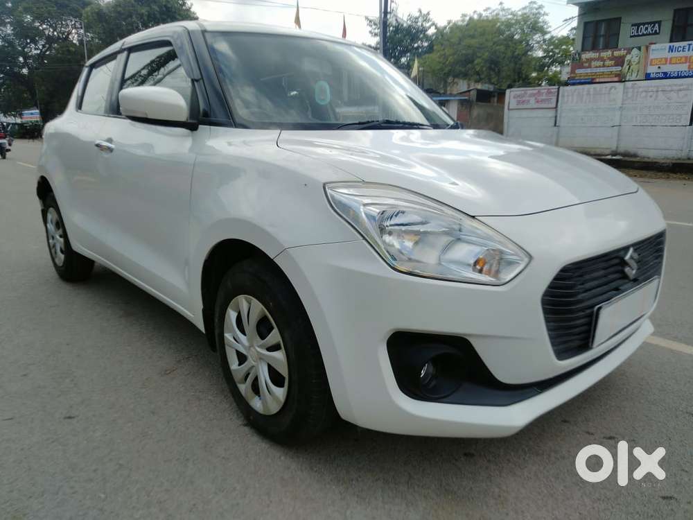 Maruti Suzuki Swift Vxi 1.2 Abs Bs-iv, 2018, Petrol
